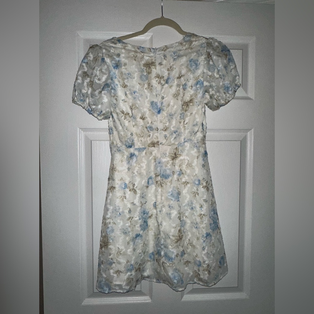 Worn Once - Leah Mini Floral Dress - Small - Picture 6 of 7